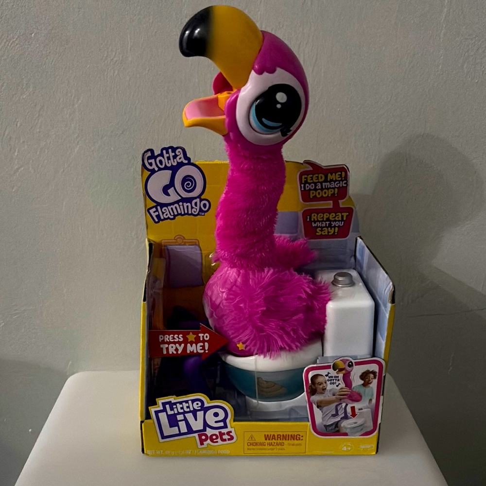 LITTLE LIVE PETS 26222 Gotta Go Flamingo Singing Wiggling and Pooping Plush Toy